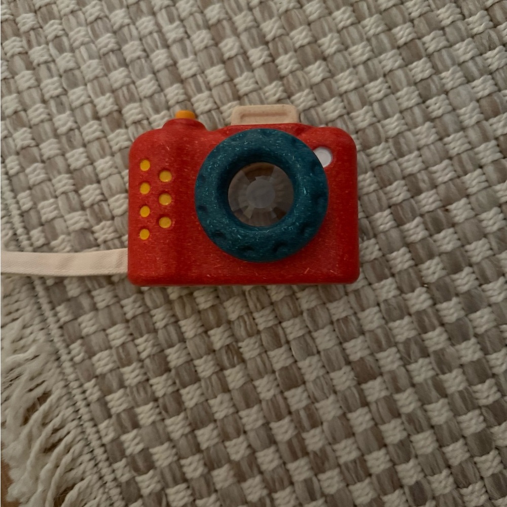 Plan Toys My First Camera